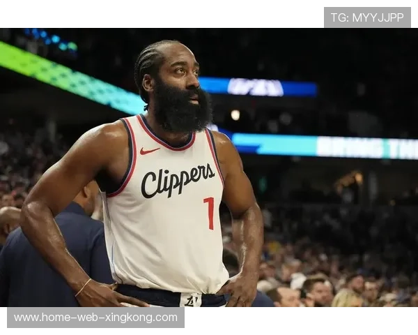 哈登末节狂砍18分仍难救主！快船危机彻底暴露