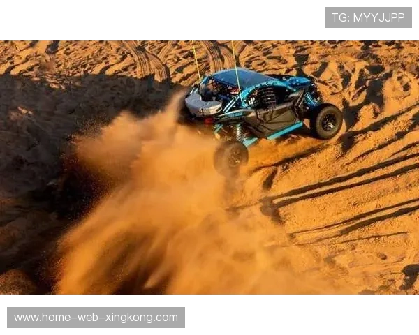 沙漠越野摩托冲坡成功挑战高难度 沙漠越野摩托冲坡成功挑战高难度